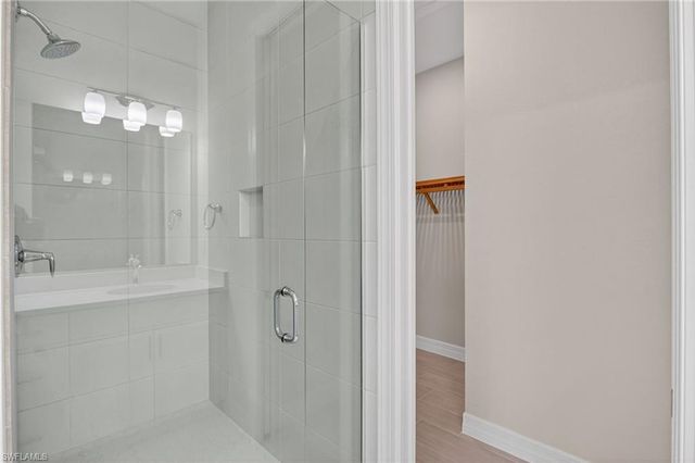 286 Indies DR E 202, Naples, FL 34114