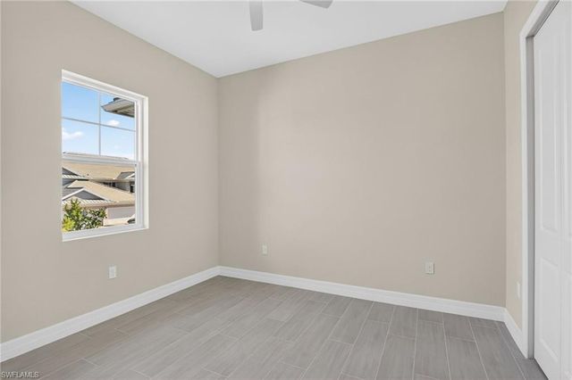 286 Indies DR E 202, Naples, FL 34114