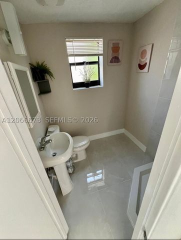 1068 NW 5th St B-2, Miami, FL 33128