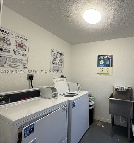 1068 NW 5th St B-2, Miami, FL 33128