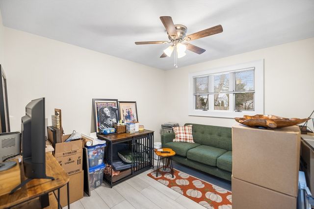 13 Edith Rd, Framingham, MA 01701