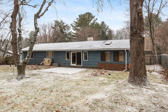13 Edith Rd, Framingham, MA 01701