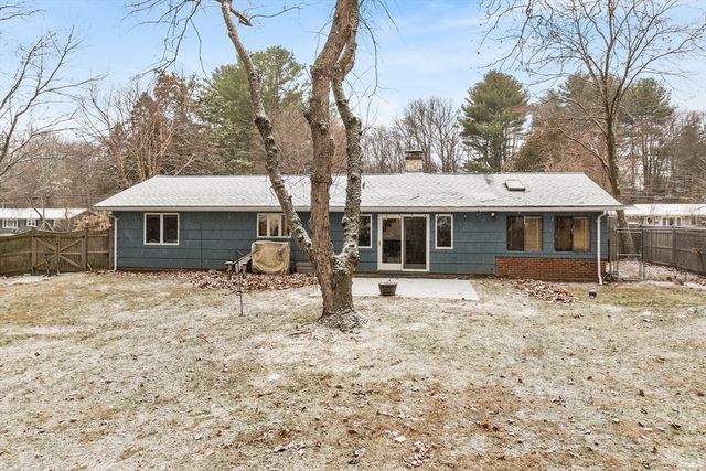 13 Edith Rd, Framingham, MA 01701