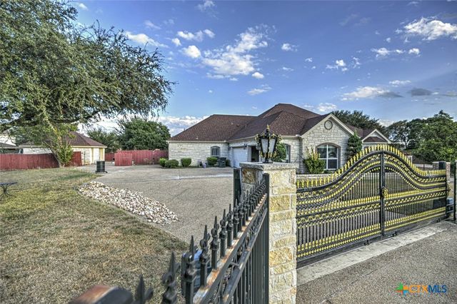 5602 Creekwood Court, Killeen, TX 76542