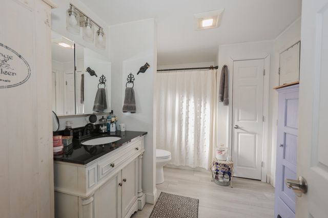 63 Evergreen Lane, Hopkinton, NH 03229