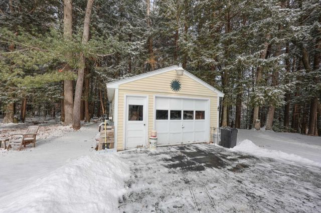 63 Evergreen Lane, Hopkinton, NH 03229