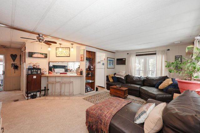 63 Evergreen Lane, Hopkinton, NH 03229