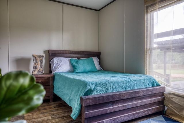 35418 Tompkins Road, Hempstead, TX 77445