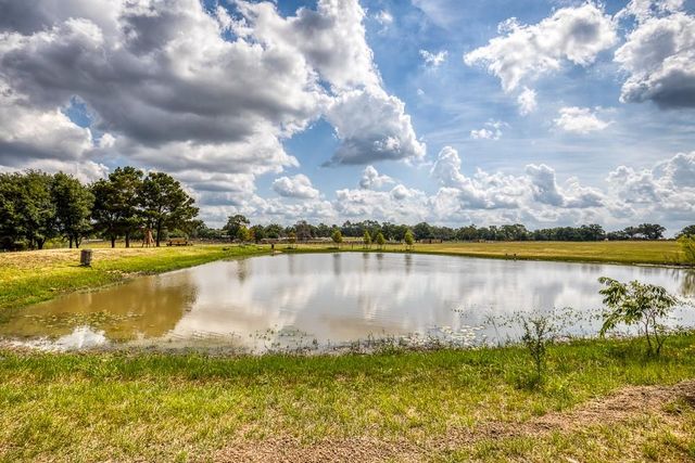 35418 Tompkins Road, Hempstead, TX 77445