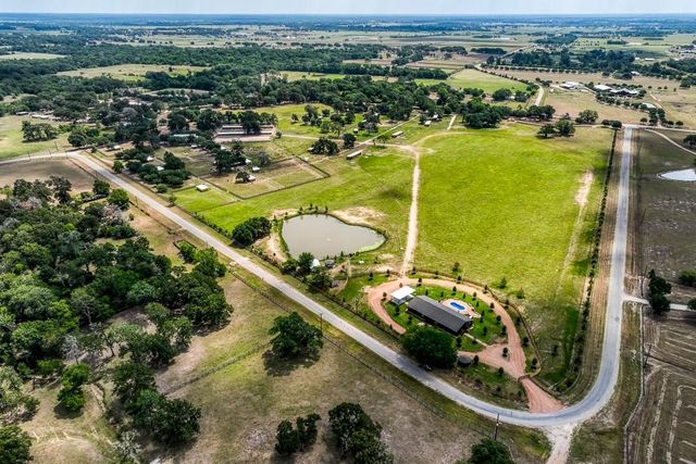 35418 Tompkins Road, Hempstead, TX 77445