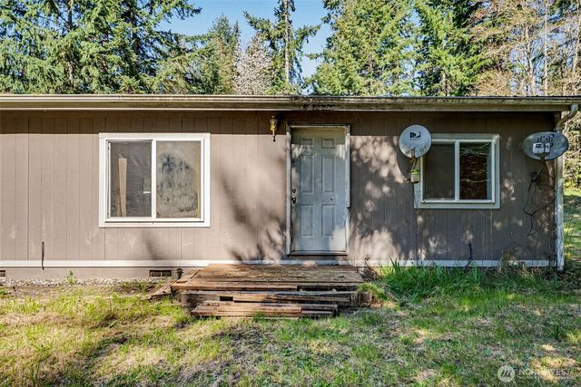 5709 366th Street S, Roy, WA 98580