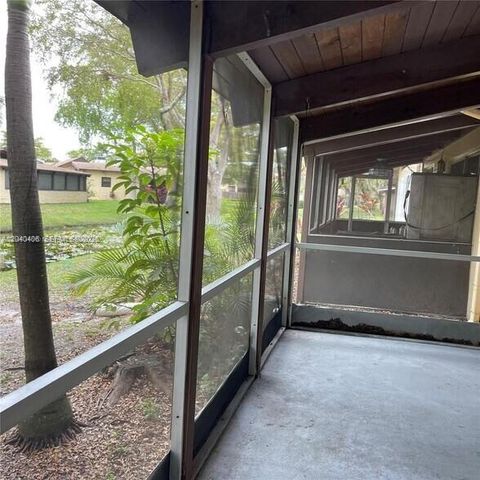 112 Fox Road 250, Hollywood, FL 33024
