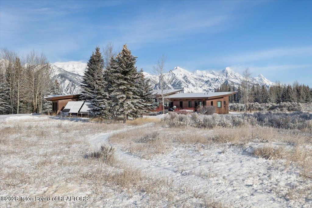 130 STINNETT Drive, Jackson, WY 83011 photo 39