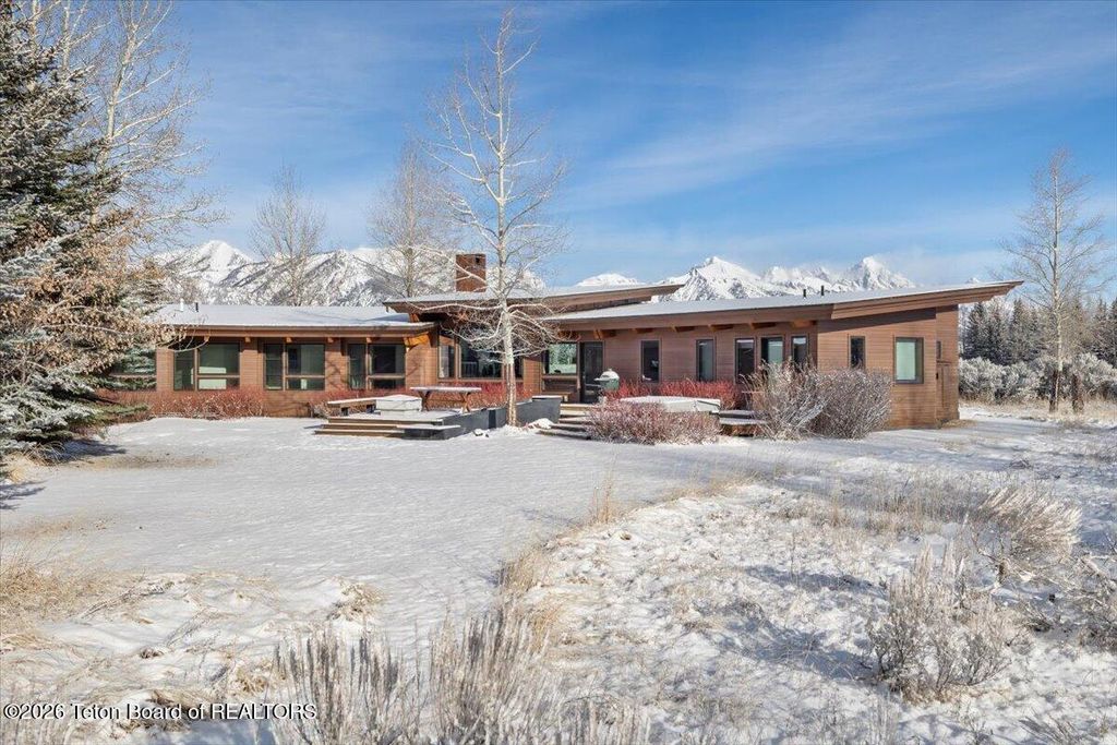 130 STINNETT Drive, Jackson, WY 83011 photo 41