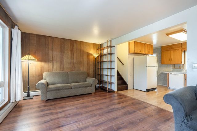 2035 ESQUIRE AVENUE, Fairbanks, AK 99709