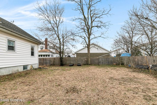 657 Campbell Avenue, Port Monmouth, NJ 07758