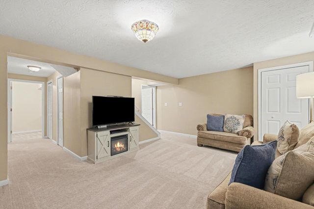 2493 Ferdinand Drive, Burlington, KY 41005