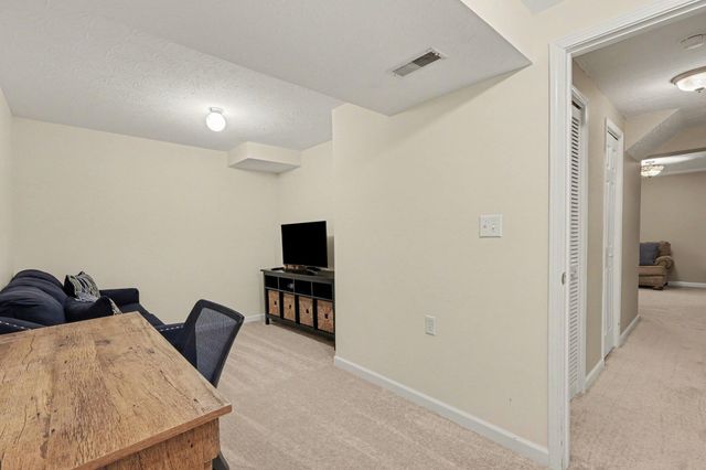 2493 Ferdinand Drive, Burlington, KY 41005