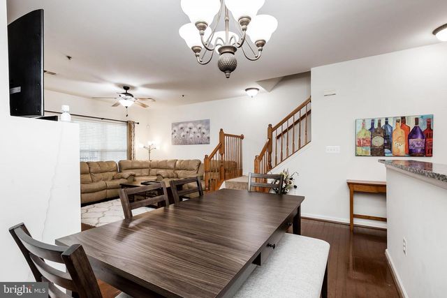 14213-A SAINT GERMAIN DR #23, Centreville, VA 20121