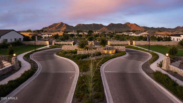 20619 E PUMMELOS Road, Queen Creek, AZ 85142