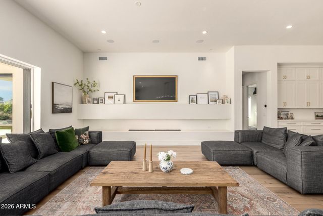 20619 E PUMMELOS Road, Queen Creek, AZ 85142