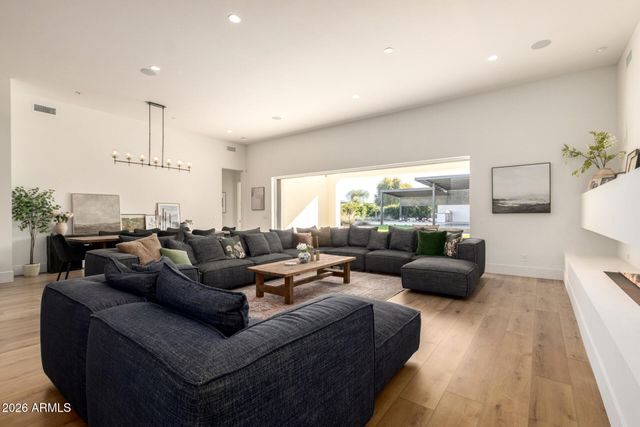 20619 E PUMMELOS Road, Queen Creek, AZ 85142