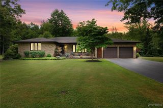 1575 Overhead Road, Evans, NY 14047