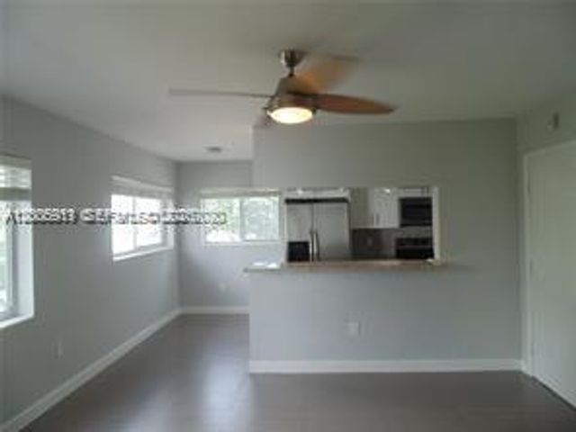 820 3rd St 14, Miami Beach, FL 33139