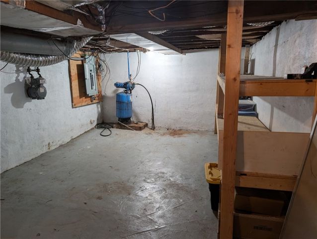 114 Ladue Street, Van Buren, NY 13164