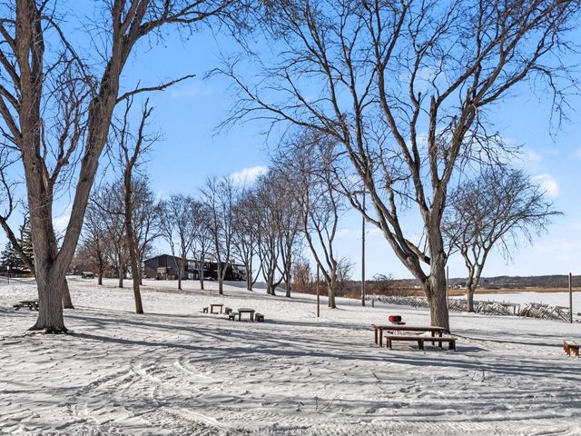 61-02 Lausanne COURT, Lake Geneva, WI 53147