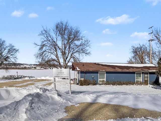 61-02 Lausanne COURT, Lake Geneva, WI 53147