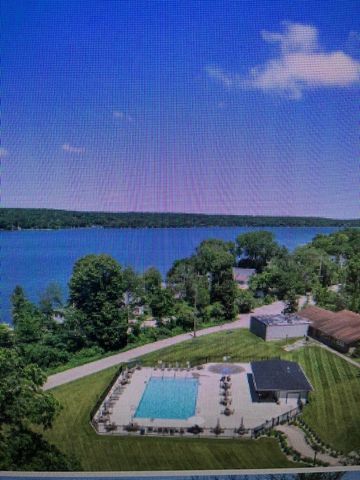 61-02 Lausanne COURT, Lake Geneva, WI 53147