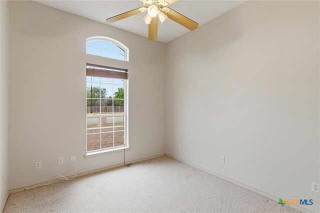 197 Thomas Drive, Martindale, TX 78655