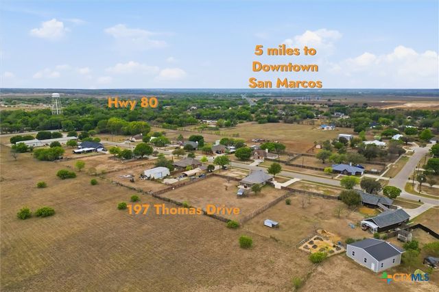 197 Thomas Drive, Martindale, TX 78655