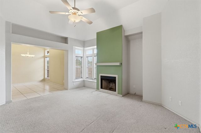 197 Thomas Drive, Martindale, TX 78655