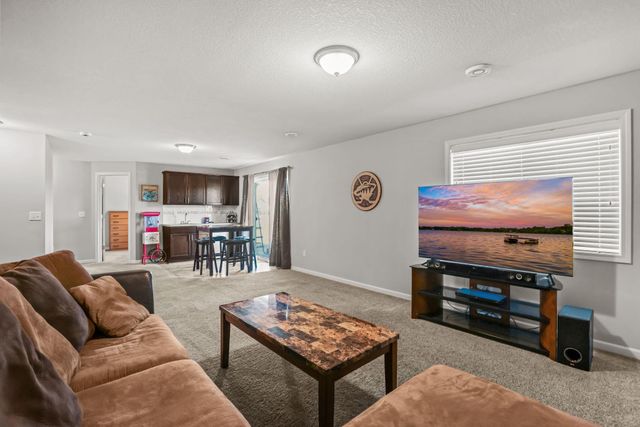 10137 179th Avenue NW, Elk River, MN 55330