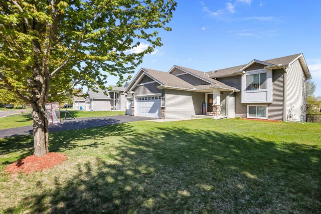 10137 179th Avenue NW, Elk River, MN 55330
