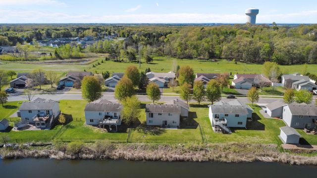 10137 179th Avenue NW, Elk River, MN 55330
