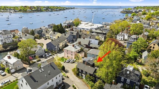 29 & 31 Circle Street, Marblehead, MA 01945
