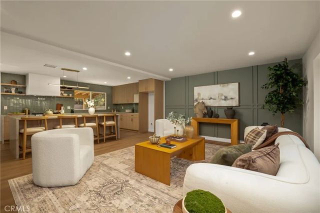 5232 La Luna, La Palma, CA 90623