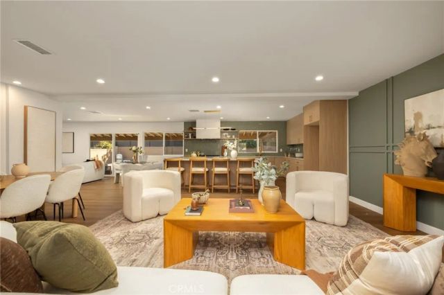 5232 La Luna, La Palma, CA 90623