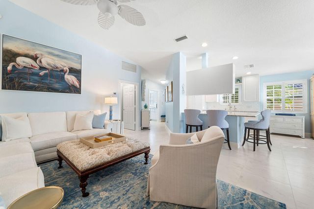 8544 SE Retreat Drive, Hobe Sound, FL 33455