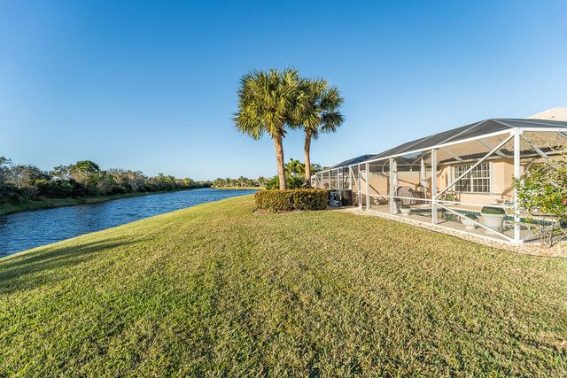 8544 SE Retreat Drive, Hobe Sound, FL 33455