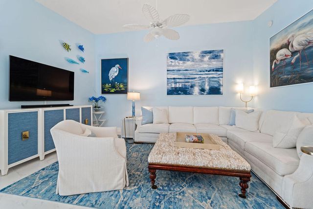 8544 SE Retreat Drive, Hobe Sound, FL 33455