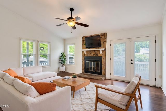 105 Oak Hill Loop, Cary, NC 27513