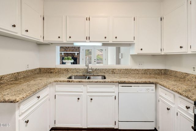 105 Oak Hill Loop, Cary, NC 27513