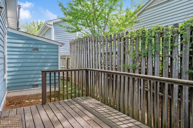 105 Oak Hill Loop, Cary, NC 27513