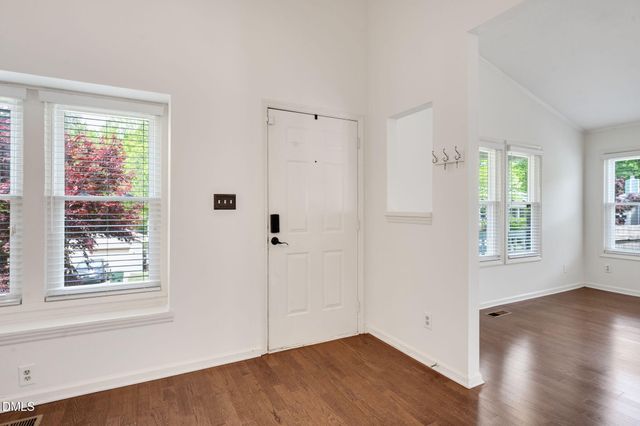 105 Oak Hill Loop, Cary, NC 27513