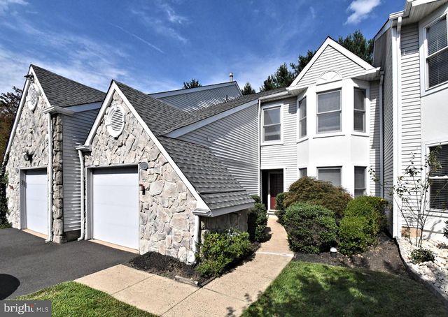 6 KANON CT, Newtown, PA 18940