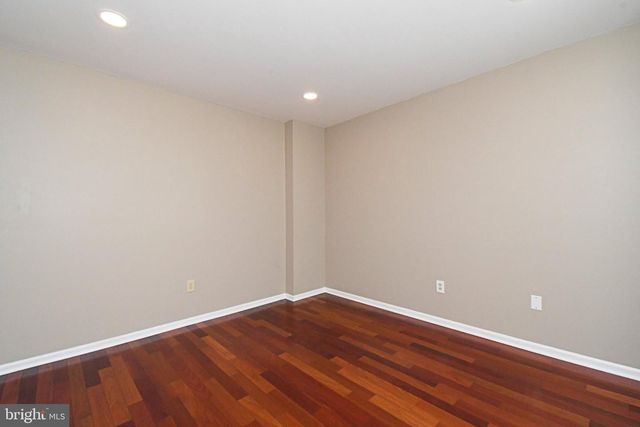6 KANON CT, Newtown, PA 18940